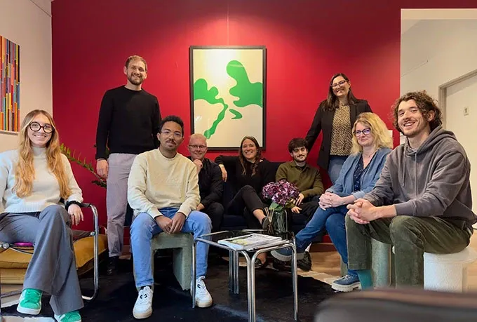 Il team Eunomart riunito nei propri uffici.